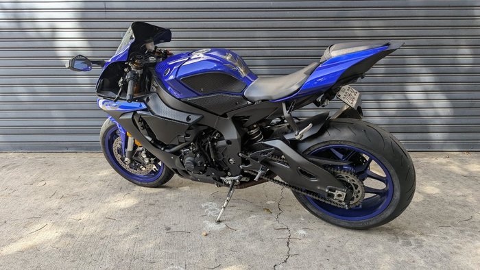 2019 Yamaha YZF-R1