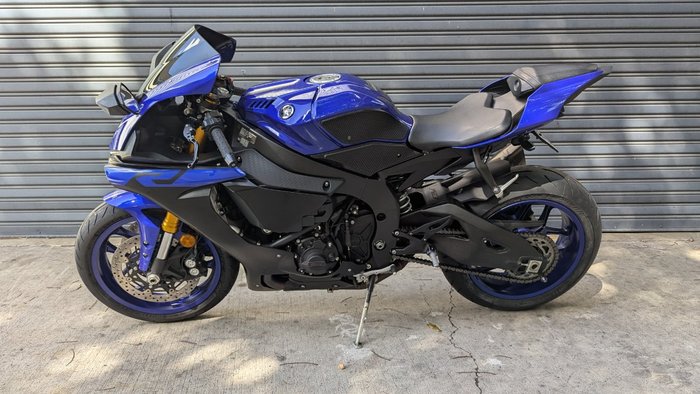 2019 Yamaha YZF-R1