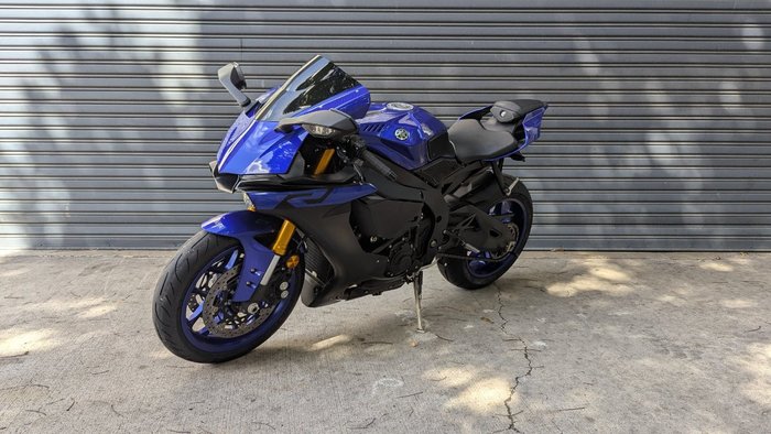 2019 Yamaha YZF-R1