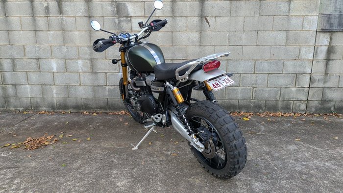 2022 Triumph SCRAMBLER 1200 XE Green