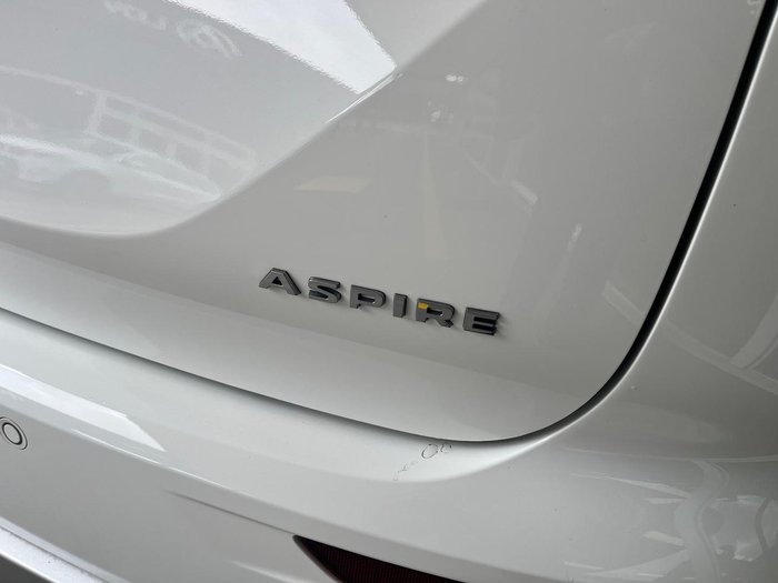 2023 Mitsubishi Outlander Aspire