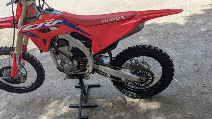 2024 Honda CRF450R Red