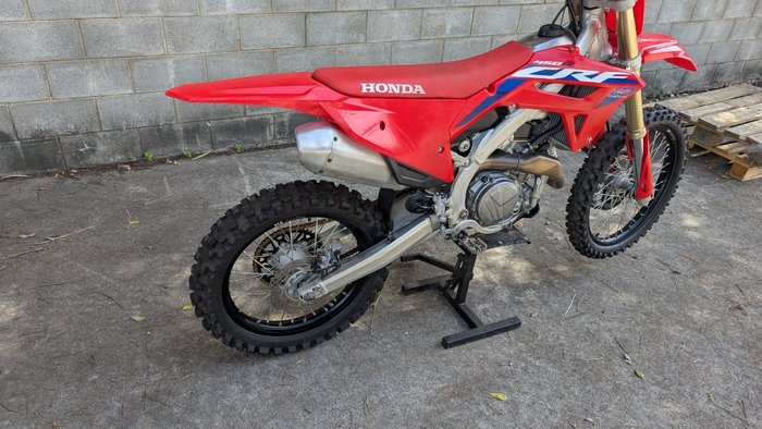 2024 Honda CRF450R Red