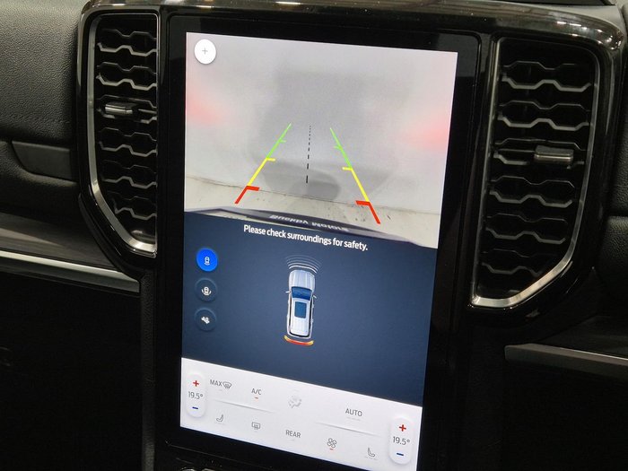 2023 Ford Everest Sport