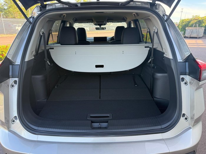 2025 Nissan X-TRAIL ST-L