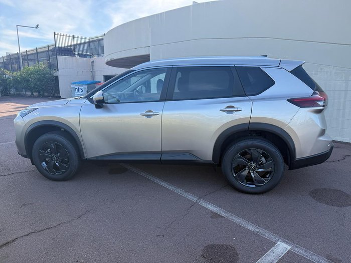 2025 Nissan X-TRAIL ST-L