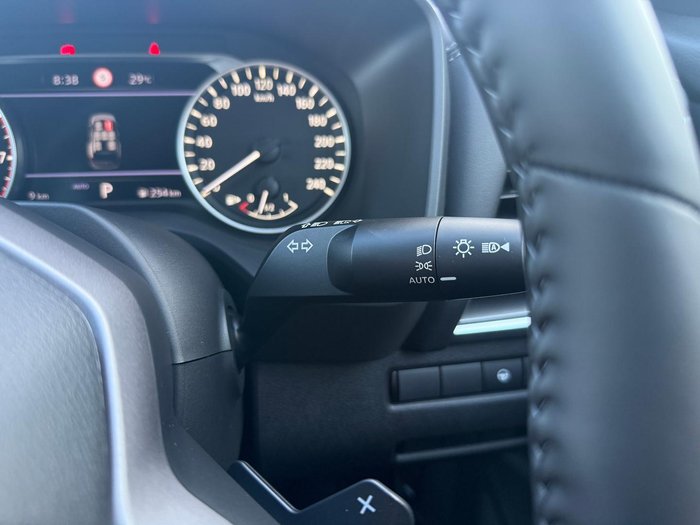 2025 Nissan X-TRAIL ST-L