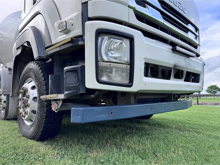 2018 Isuzu Fh Fyj