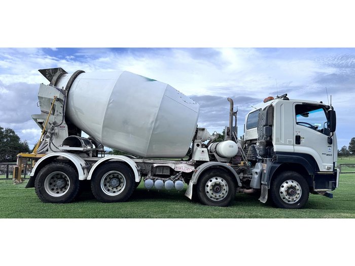 2018 Isuzu Fh Fyj