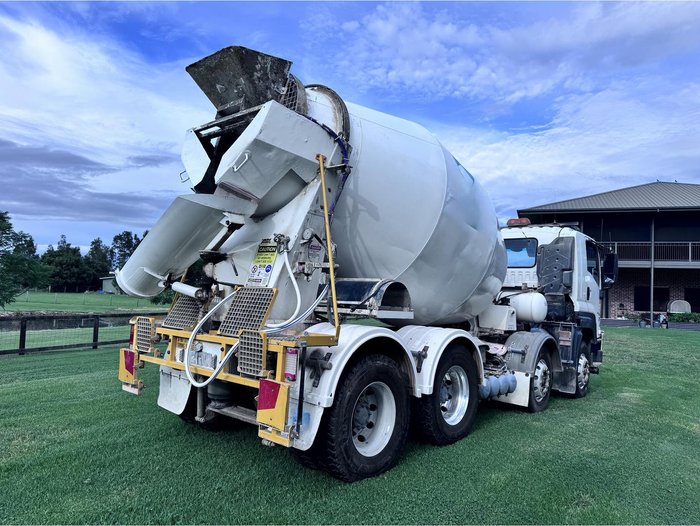 2018 Isuzu Fh Fyj