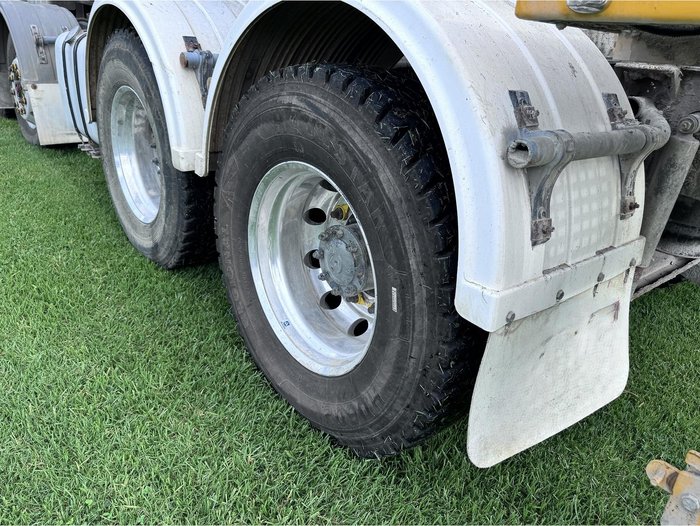 2018 Isuzu Fh Fyj
