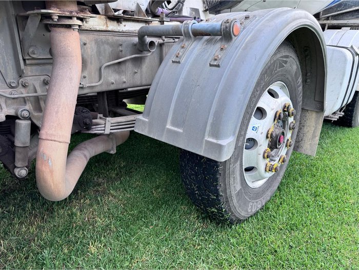 2018 Isuzu Fh Fyj