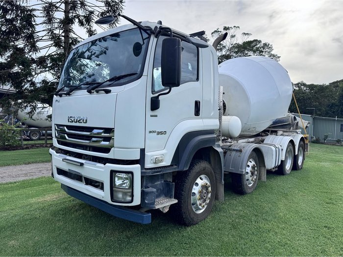 2018 Isuzu Fh Fyj
