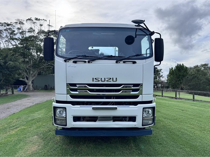 2018 Isuzu Fh Fyj