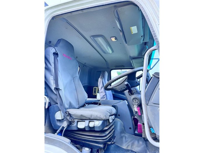 2018 Isuzu Fh Fyj