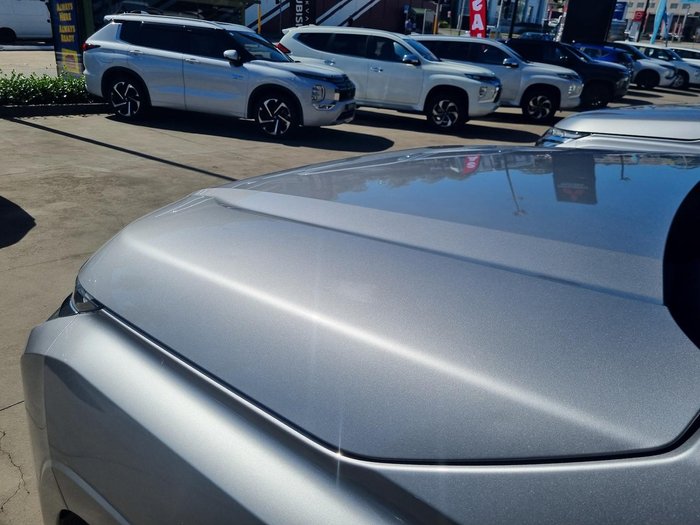 2025 Mitsubishi Triton GLS