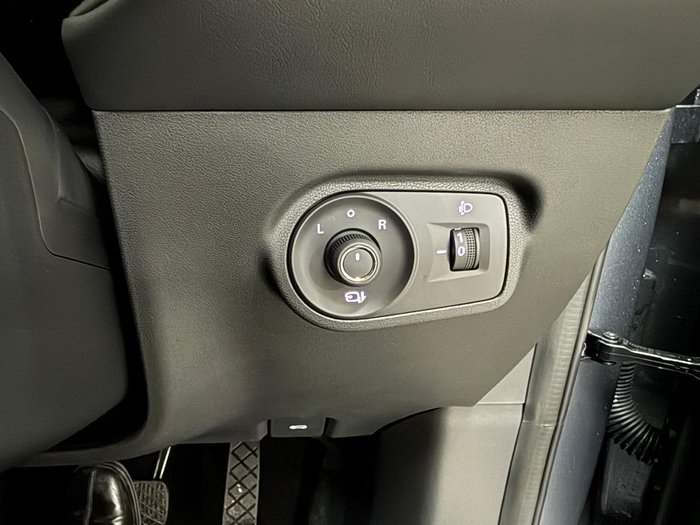 2025 MG ZS Essence Hybrid+