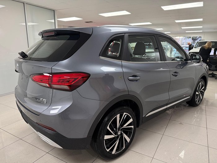 2025 MG ZS Essence Hybrid+