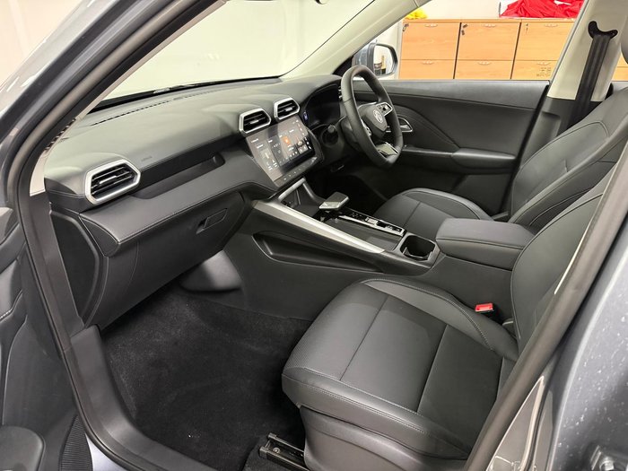 2025 MG ZS Essence Hybrid+