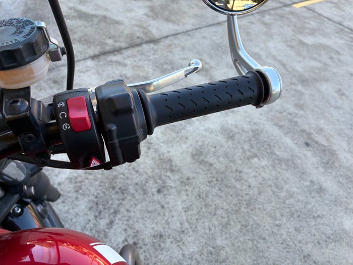 2016 Triumph STREET TWIN Red