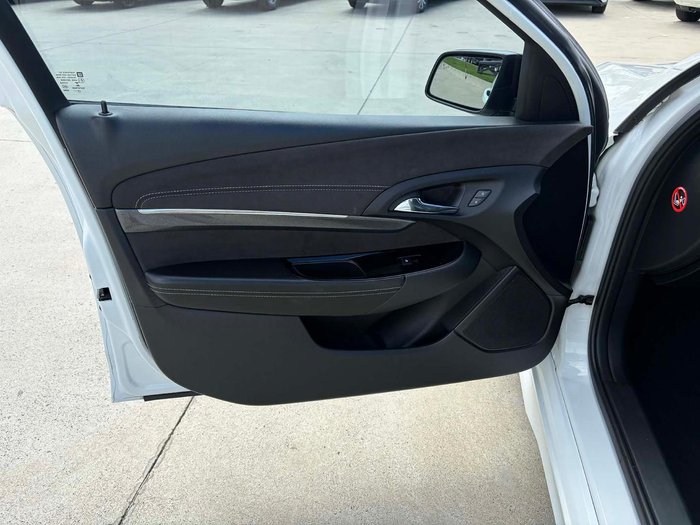 2015 Holden Special Vehicles Maloo R8