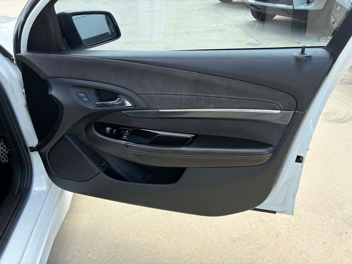 2015 Holden Special Vehicles Maloo R8