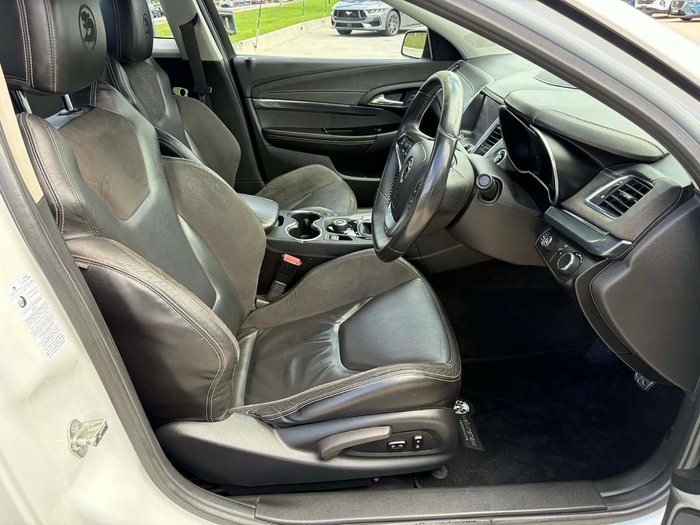 2015 Holden Special Vehicles Maloo R8