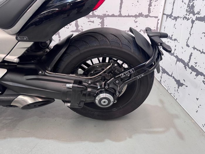 2022 Triumph Rocket 3 R Rocket Black