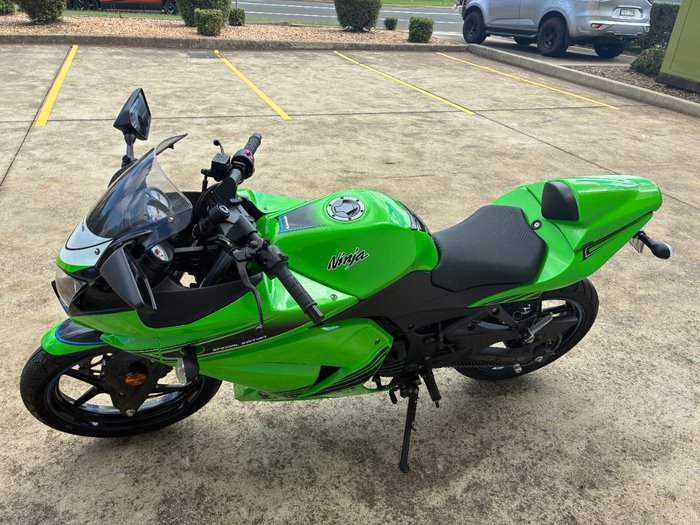 2012 Kawasaki NINJA 250R SE (EX250J) Green