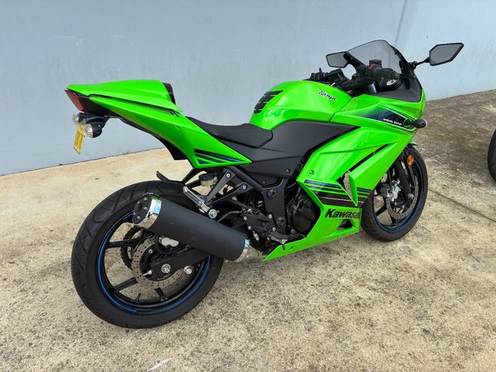 2012 Kawasaki NINJA 250R SE (EX250J) Green