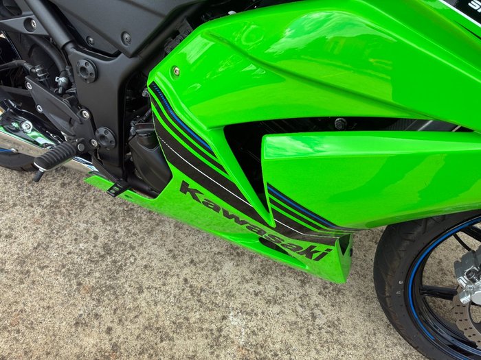 2012 Kawasaki NINJA 250R SE (EX250J) Green
