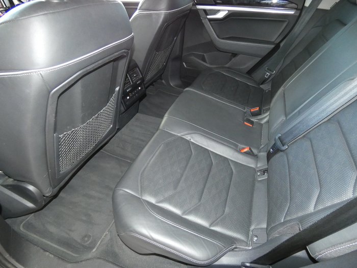 2019 Volkswagen Touareg 190TDI Launch Edition