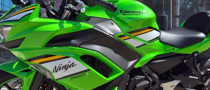 2025 Kawasaki 2025 KAWASAKI 650CC NINJA 650 KRT EDITION GREEN
