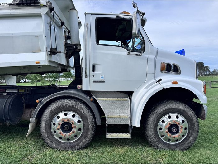 2008 Sterling Lt9500