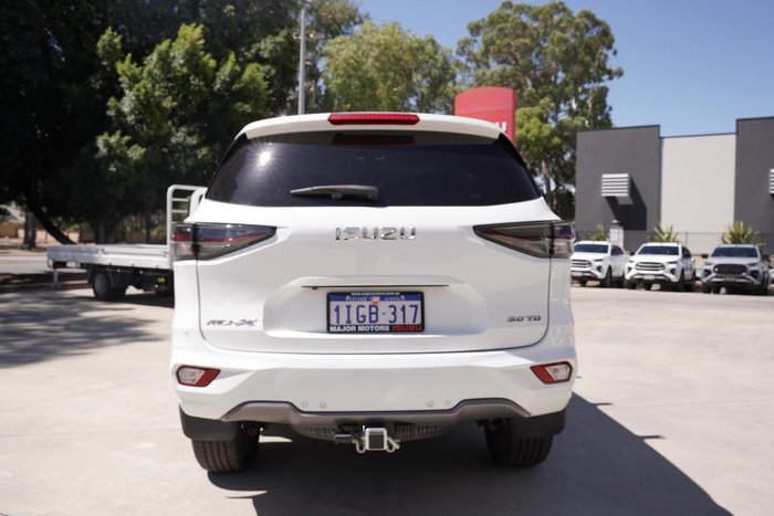 2024 Isuzu MU-X LS-T