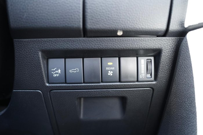 2024 Isuzu MU-X LS-T