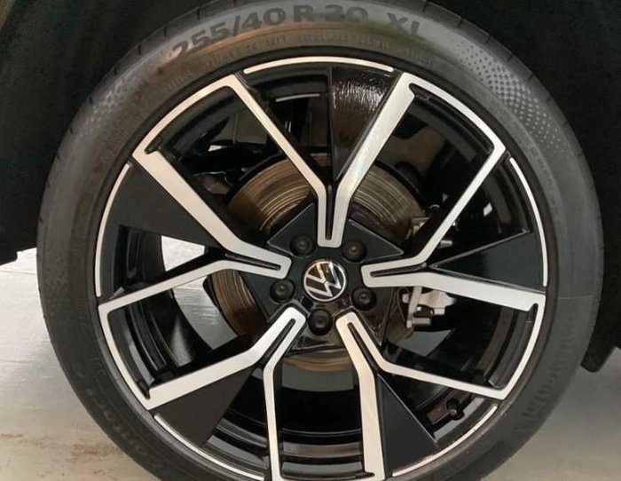 2025 Volkswagen Tiguan 195TSI R-Line