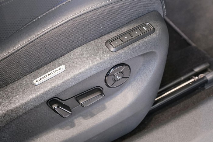 2025 Volkswagen Tiguan 195TSI R-Line