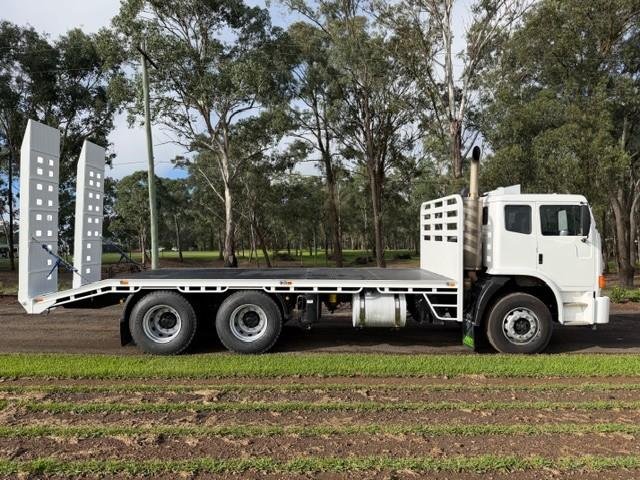2010 Iveco Acco 2350F, new Sammut 7.2m beavertail body, Cummins 340hp, Acco