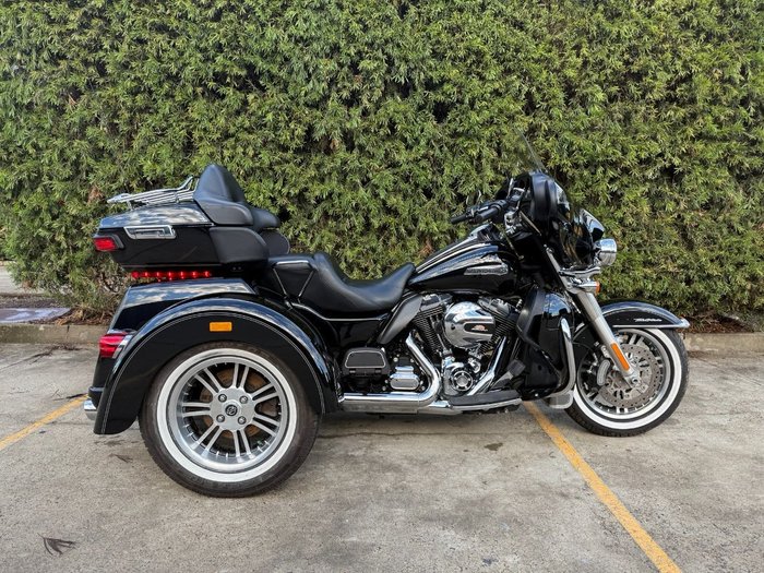2015 HARLEY-DAVIDSON
