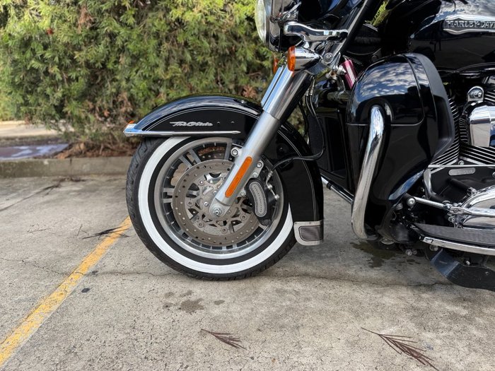 2015 HARLEY-DAVIDSON FLHTK ULTRA LIMITED