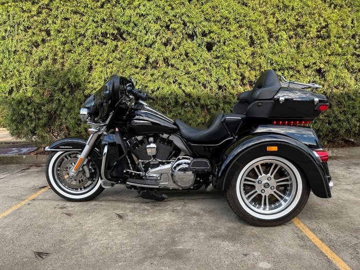 2015 HARLEY-DAVIDSON FLHTK ULTRA LIMITED