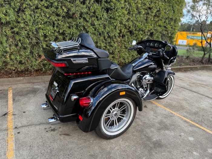 2015 HARLEY-DAVIDSON FLHTK ULTRA LIMITED