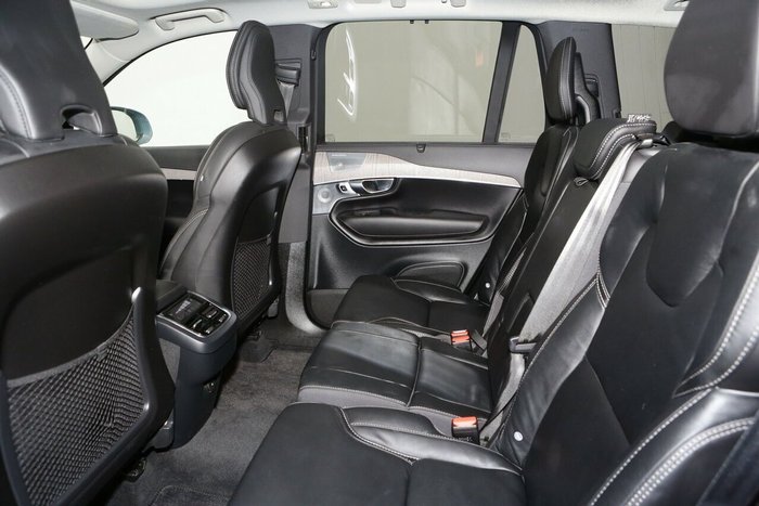 2022 Volvo XC90 Ultimate B6 Bright