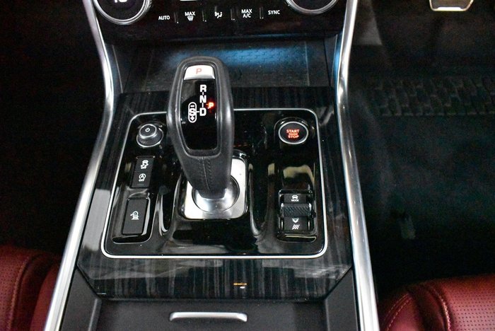 2022 Jaguar XE P300 R-Dynamic HSE