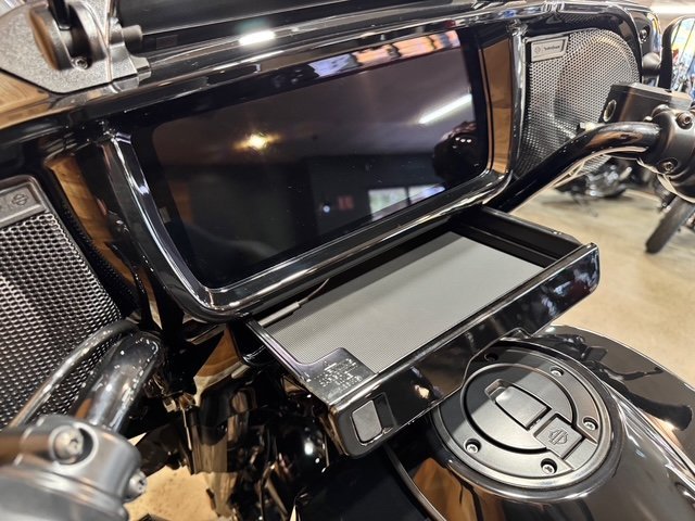 2026 HARLEY-DAVIDSON FLHX STREET GLIDE (117)