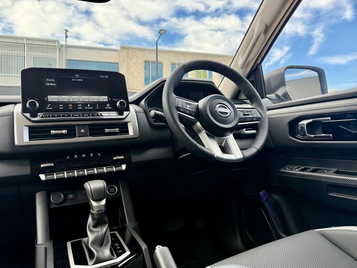 2026 Nissan Navara ST-X