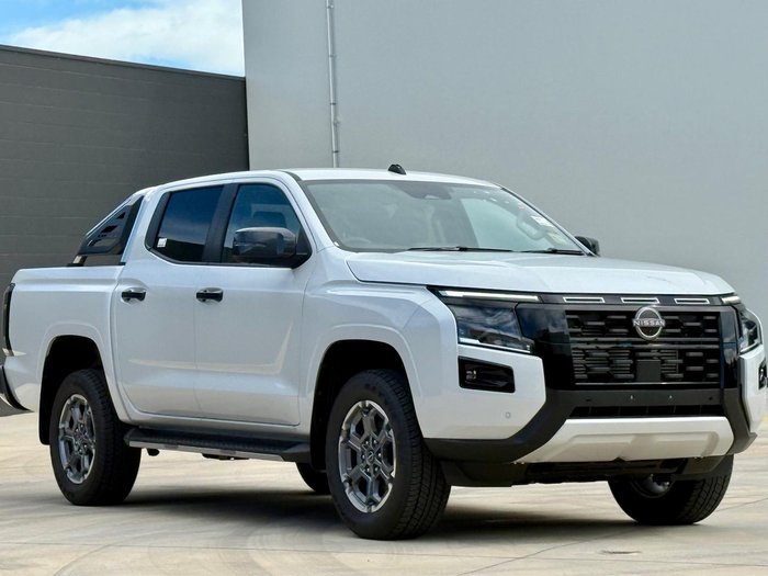 2026 Nissan Navara ST-X