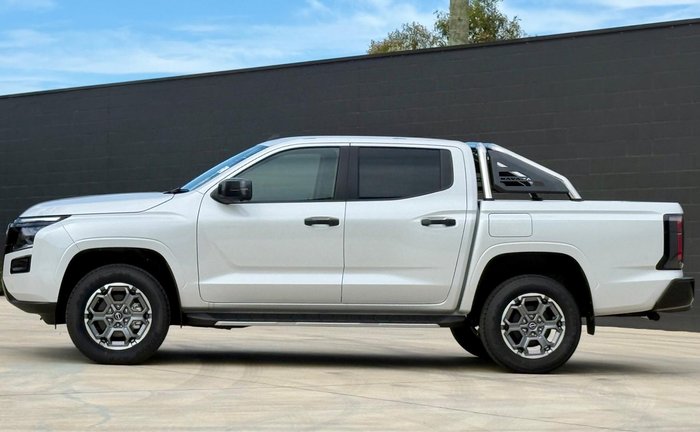 2026 Nissan Navara ST-X