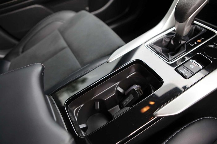 2024 Mitsubishi Eclipse Cross Black Edition